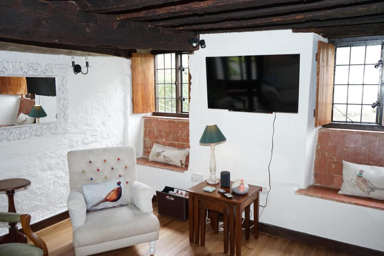 Character 2 Double Bedroom Cottage In 沙夫茨伯里 外观 照片